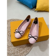 LV flat shoes